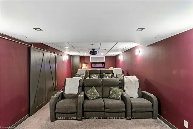 Additional image 41 of 114 ARMOUR Cres