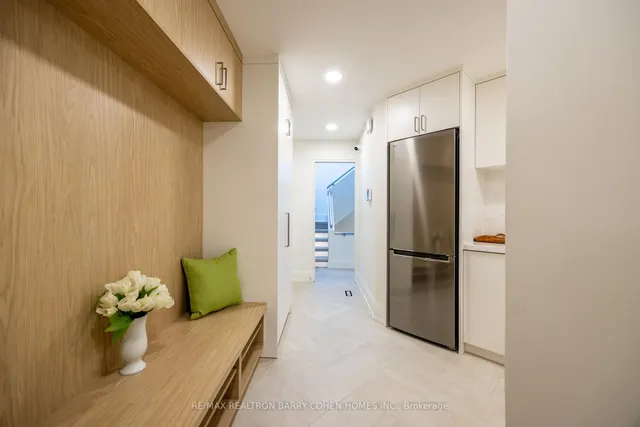 Additional image 24 of 10 Penwood Cres