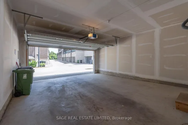 Additional image 40 of 211 The Donway