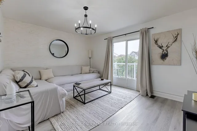 Additional image 10 of 157 Emerson Ave