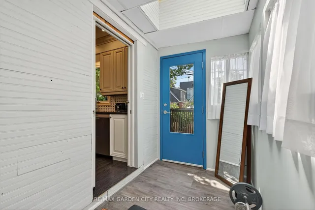 Additional image 16 of 133 Connaught Ave