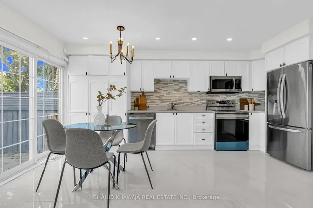 Additional image 9 of 492 Collis Crt