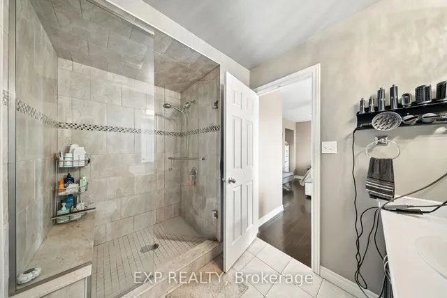 Additional image 33 of 22 Madonna Dr