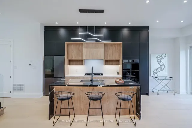 Additional image 7 of 106 Park St