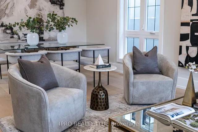 Additional image 11 of 594 Broadway Ave