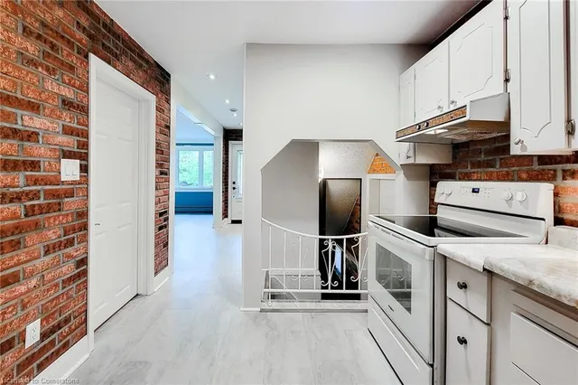 Additional image 15 of 156 Park Row