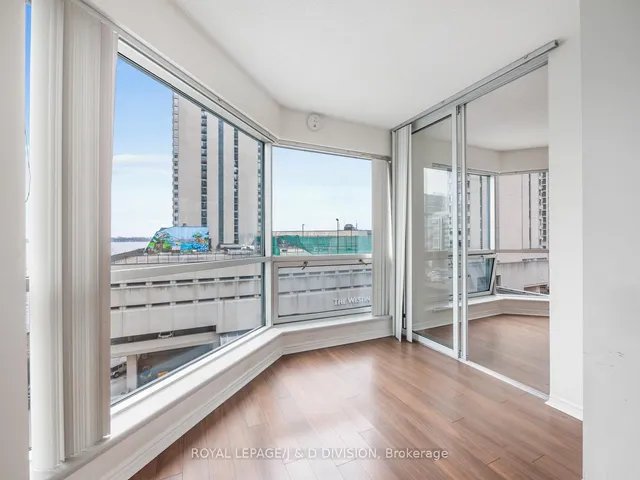 Additional image 13 of 10 Queens Quay Unit 706