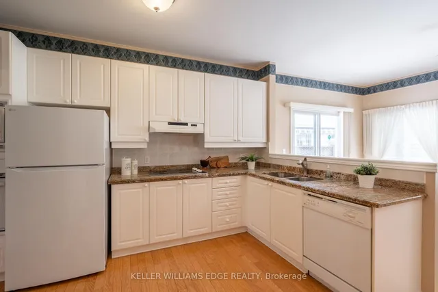 Additional image 7 of 281 Silverbirch Blvd