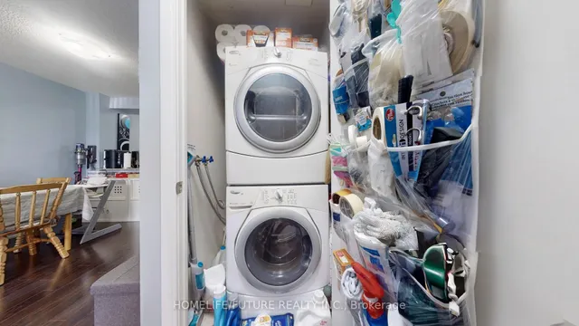 Additional image 30 of 135 Village Green Sq Unit 219