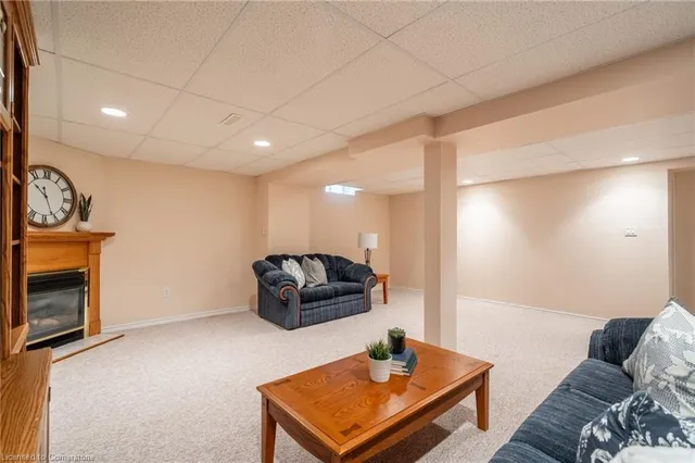 Additional image 18 of 281 Silverbirch Blvd Unit 19