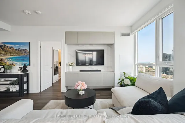 Additional image 15 of 2007 James St Unit 1706