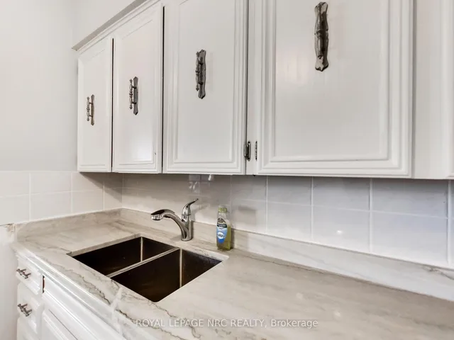 Additional image 24 of 30 Harrisford St Unit 405