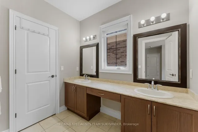 Additional image 25 of 4 Rockton Crt