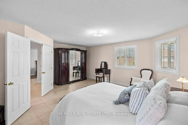 Additional image 25 of 66 Foxtrot Dr