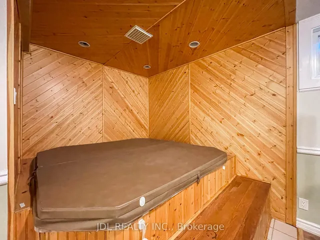 Additional image 42 of 126 Weir Cres