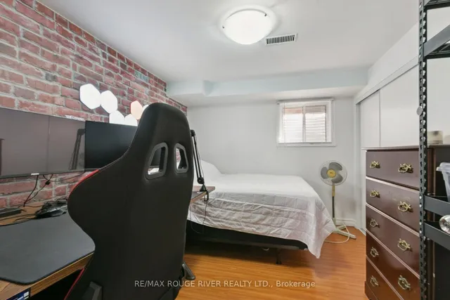 Additional image 42 of 164 Tower Dr