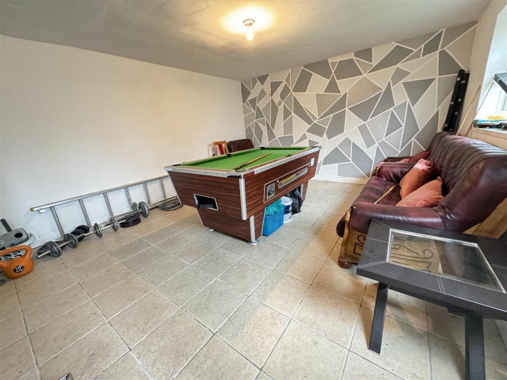 Additional image 25 of Warren Hill Road, Great Barr, Birmingham