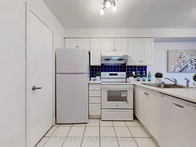 Additional image 10 of 415 Jarvis St Unit 389