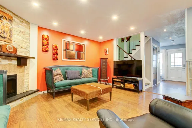 Additional image 19 of 72 Sparklett Cres