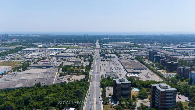 Additional image 30 of 1333 Bloor St Unit 708