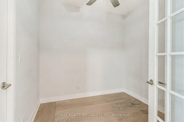Additional image 6 of 80 Absolute Ave Unit 911