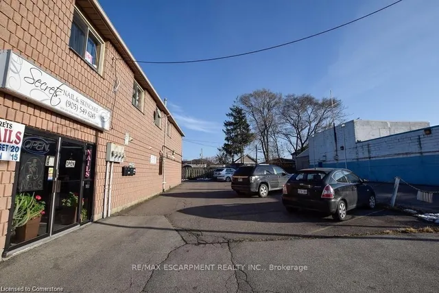 Additional image 13 of 120 Parkdale Ave