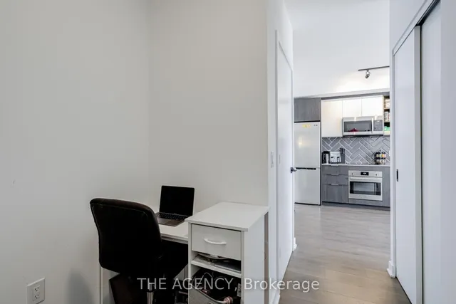 Additional image 17 of 36 Zorra St Unit 1802