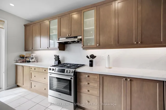 Additional image 16 of 849 Aspen Terr