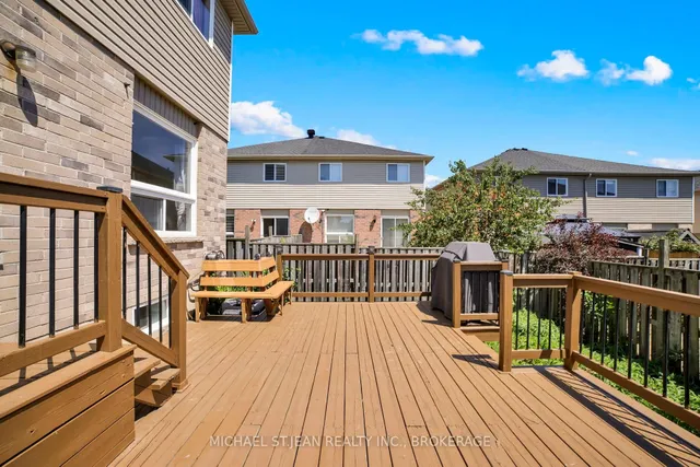 Additional image 32 of 42 Vennio Lane