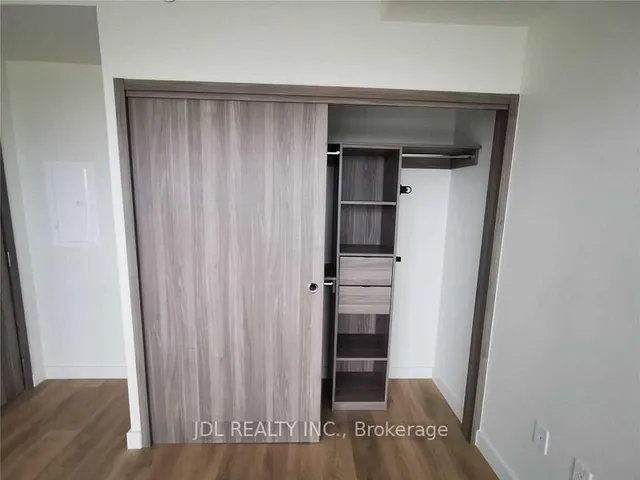 Additional image 19 of 95 McMahon Dr Unit 1910