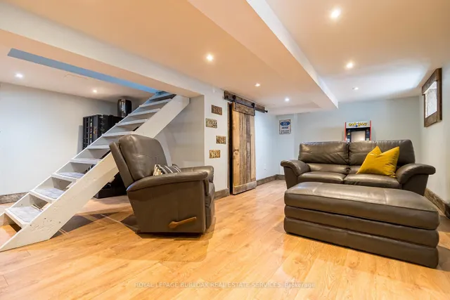 Additional image 22 of 116 1st St