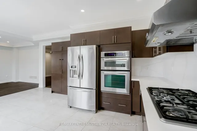 Additional image 11 of 562 Nairn Circ