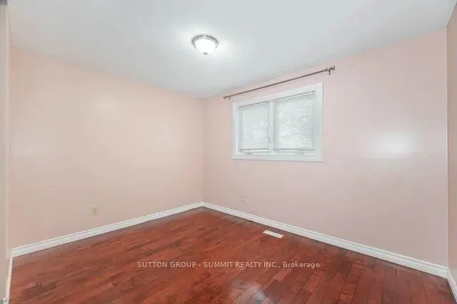 Additional image 29 of 354 Centre St