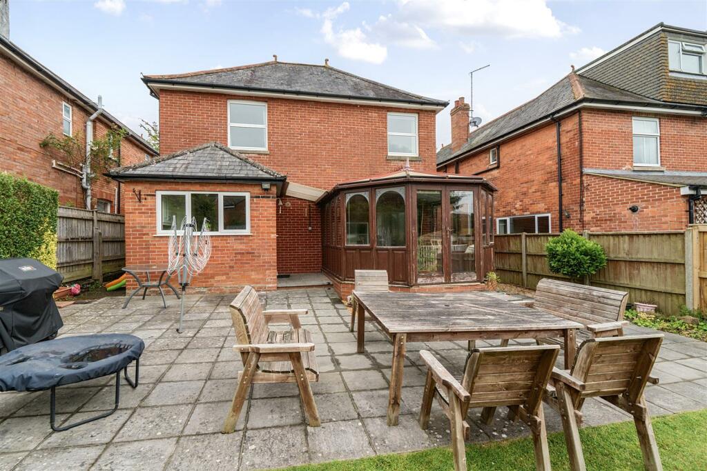 Additional image 22 of Grove Avenue, Yeovil