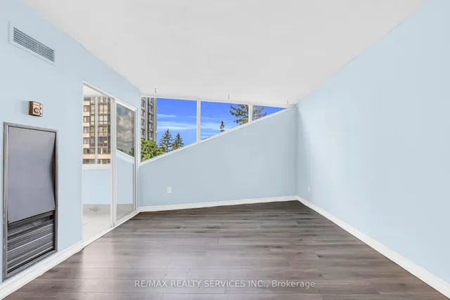 Additional image 12 of 21 Markbrook Lane Unit 306