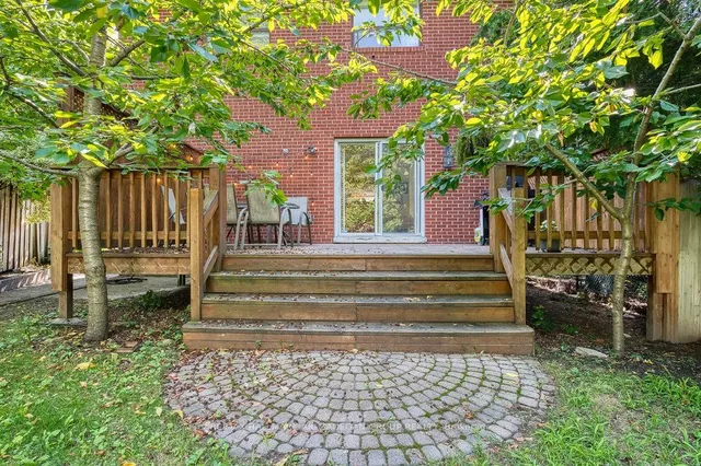 Additional image 46 of 185 Durant Ave