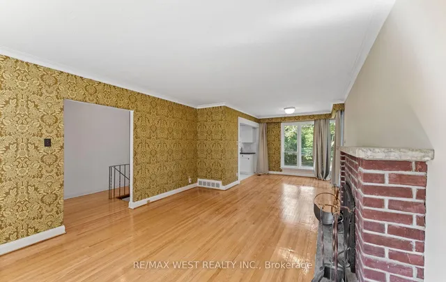 Additional image 18 of 23 Waltham Dr