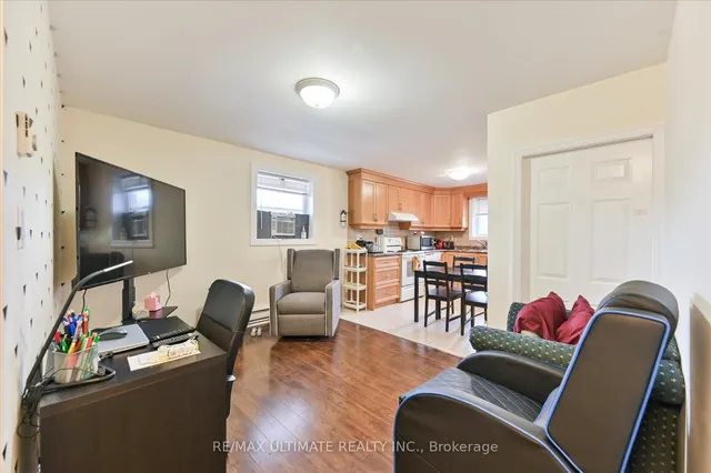 Additional image 19 of 76 Hilldale Rd