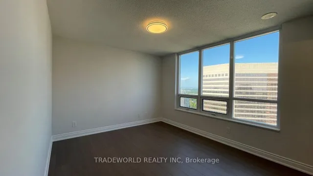 Additional image 19 of 25 Greenview Ave Unit 2526