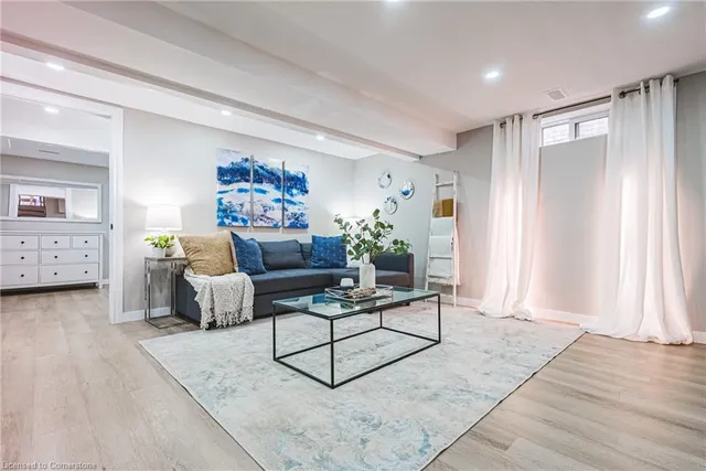 Additional image 32 of 11 Dydzak Crt