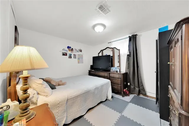 Additional image 26 of 139 Nugent Dr