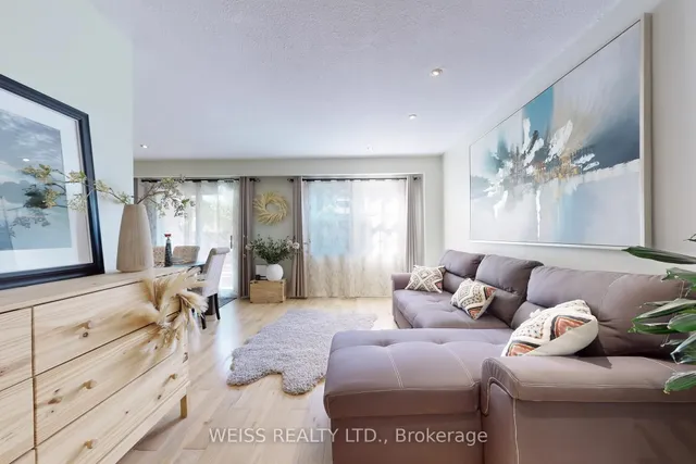 Additional image 4 of 2120 Rathburn Rd Unit 5