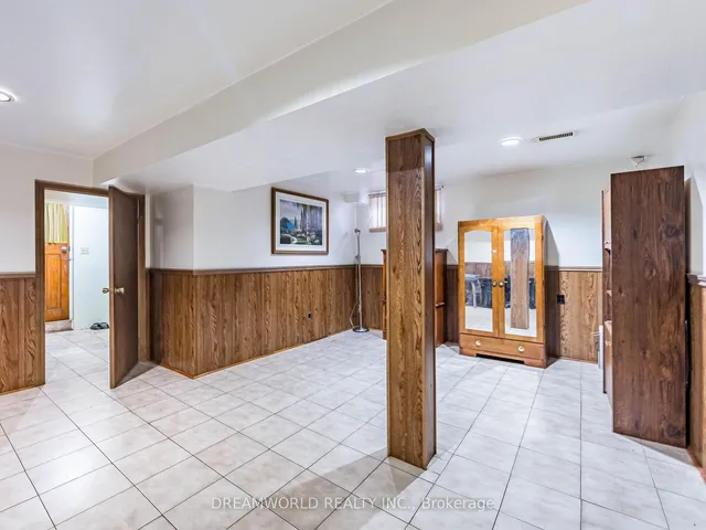 Additional image 43 of 1 Friary Crt