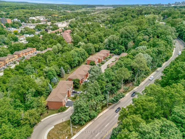 Additional image 38 of 30 Osler Dr Unit 12