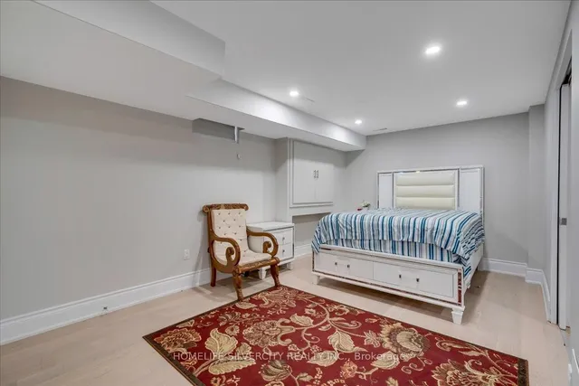 Additional image 41 of 46 Treeline Blvd