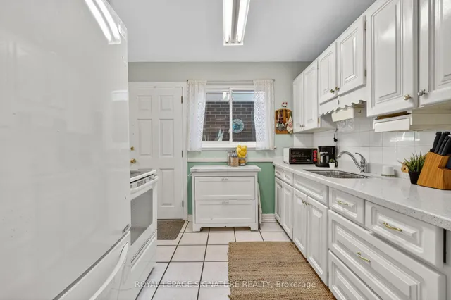 Additional image 10 of 3 Samson Cres