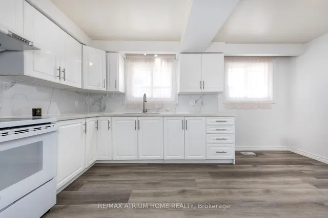 Additional image 34 of 37 Warfield Dr