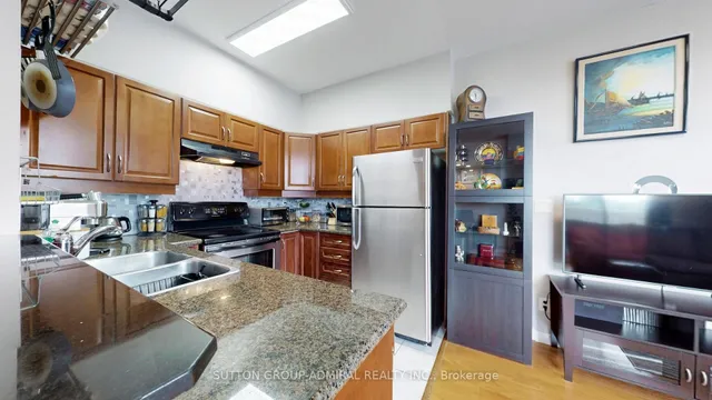 Additional image 17 of 4200 Bathurst St Unit 707