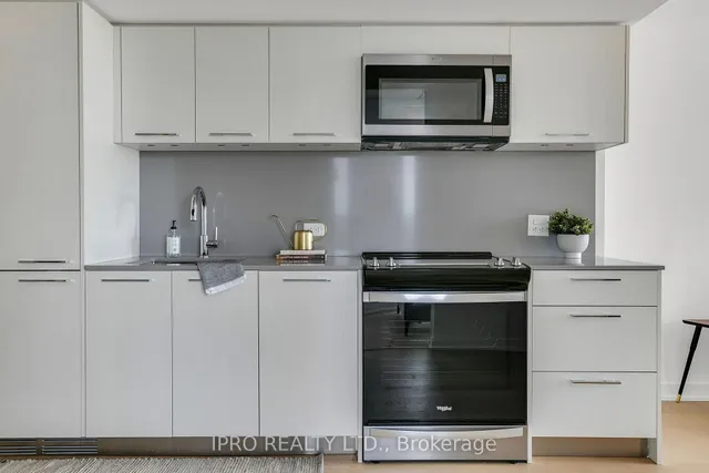 Additional image 9 of 45 Baseball Pl Unit 1305