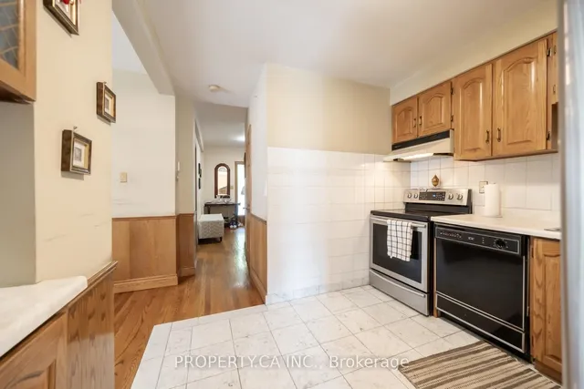 Additional image 14 of 35 Pinewood Ave